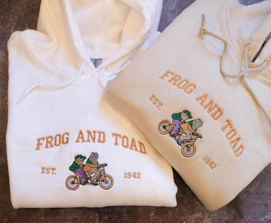 Embroidered Frog And Toad Crewneck Sweatshirt, Vintage Classic Sweatshirt