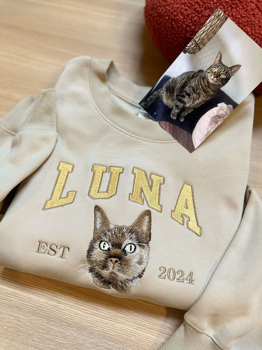 Custom Embroidered Pet Portrait Sweatshirt,With Embroidery Side Ribbon Applique